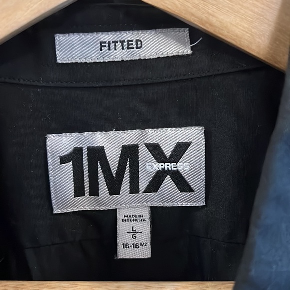 Express 1MX Mens Fitted Short Sleeved Dress Shirt Black Size Large 16/16.5 - Picture 2 of 4